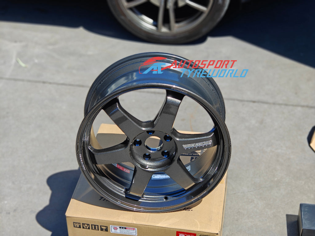 TE37Ultra M-Spec - Diamond Black 5X112