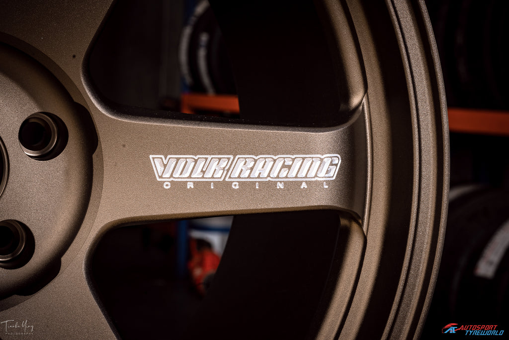 Rays Volk Racing TE37 Ultra M Spec - Blast Bronze