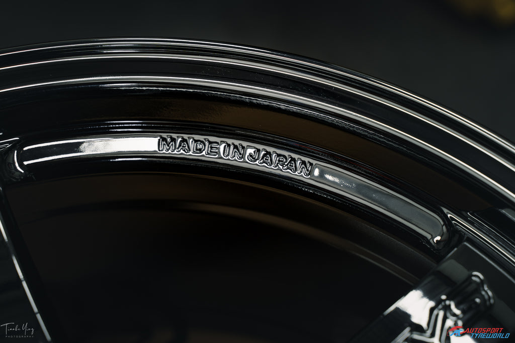 Rays Gram Light 57CR - Dark Chrome