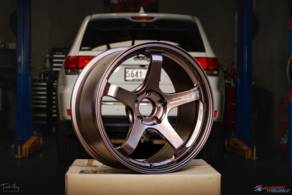 Yokohama ADVAN GT BEYOND 18 inch - Racing Copper Bronze (RCB)