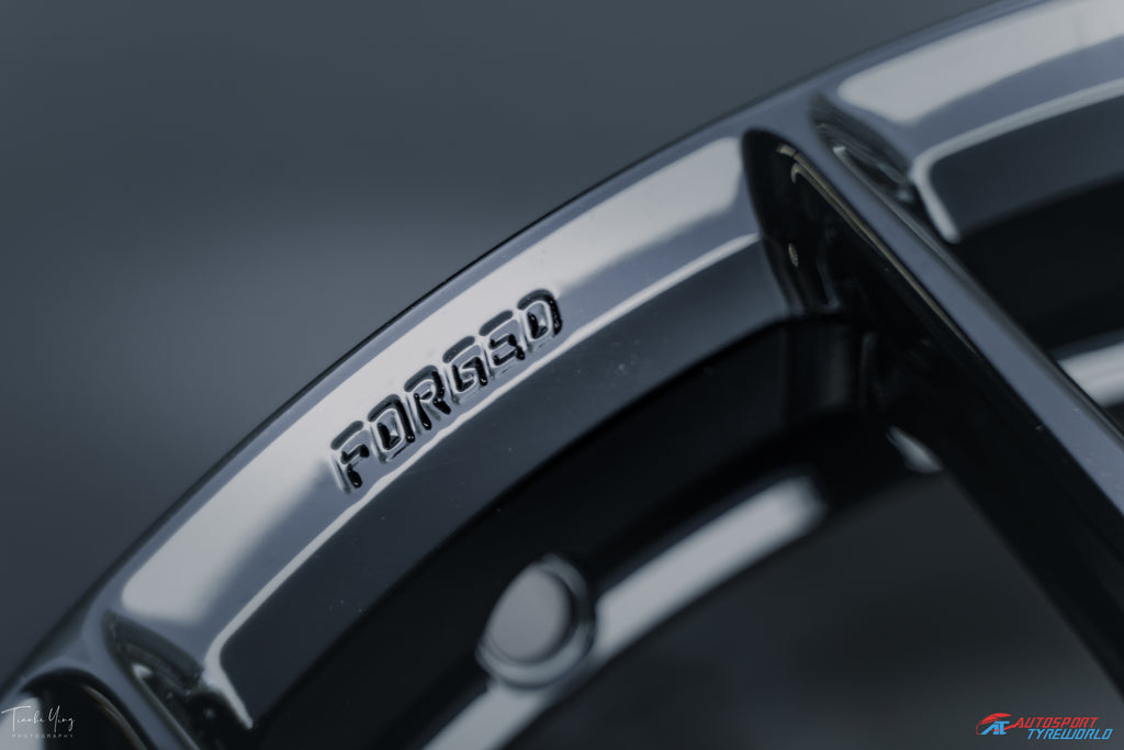 BBS RE-V7 - Gloss Black