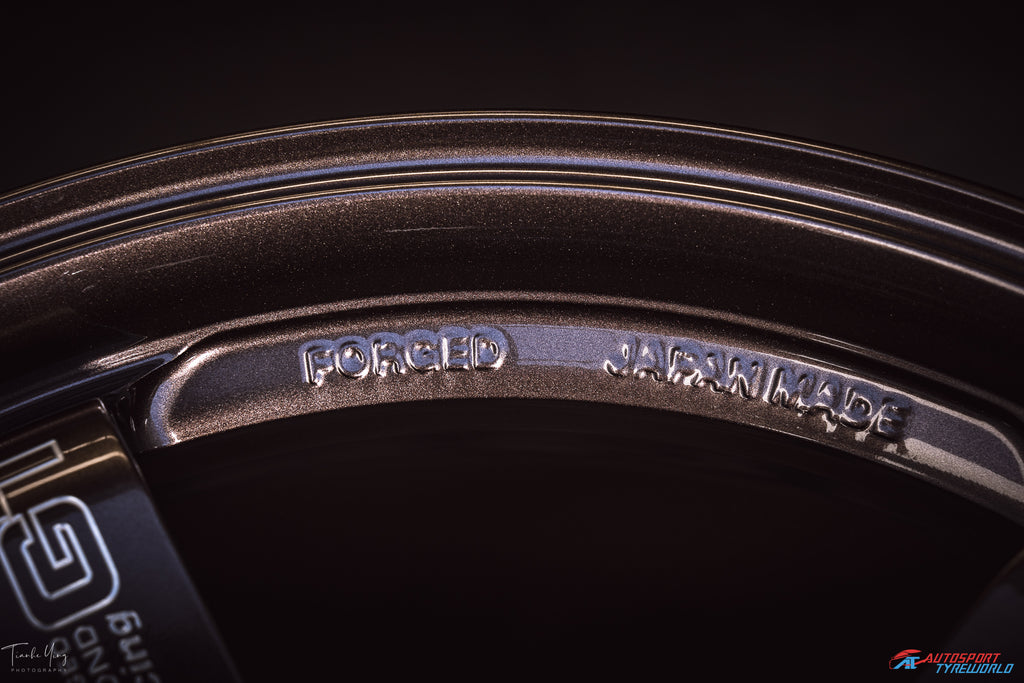 Yokohama ADVAN GT BEYOND 18 inch - Racing Copper Bronze (RCB)