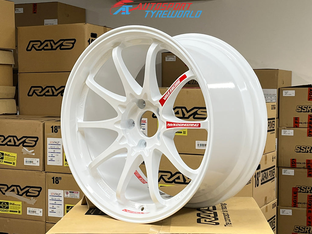 Rays Volk Racing CE28SL - Dash White - 18X9,5, +38, 5X114.3