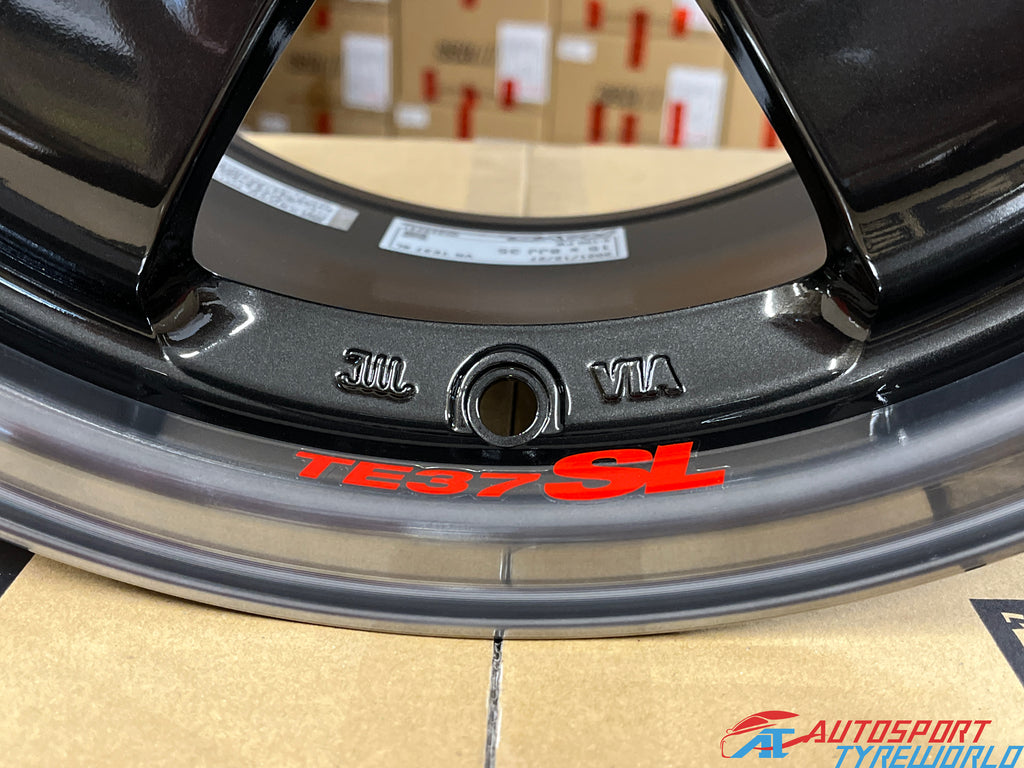Rays Volk Racing TE37SL in Double Black 15 inch (PW)
