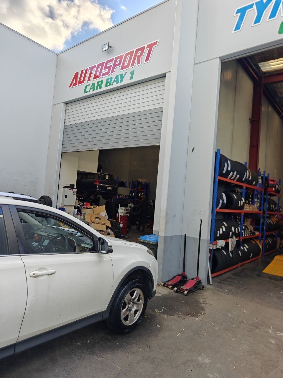 Best 225/65R17 Tyres for Toyota RAV4 Drivers in Adelaide