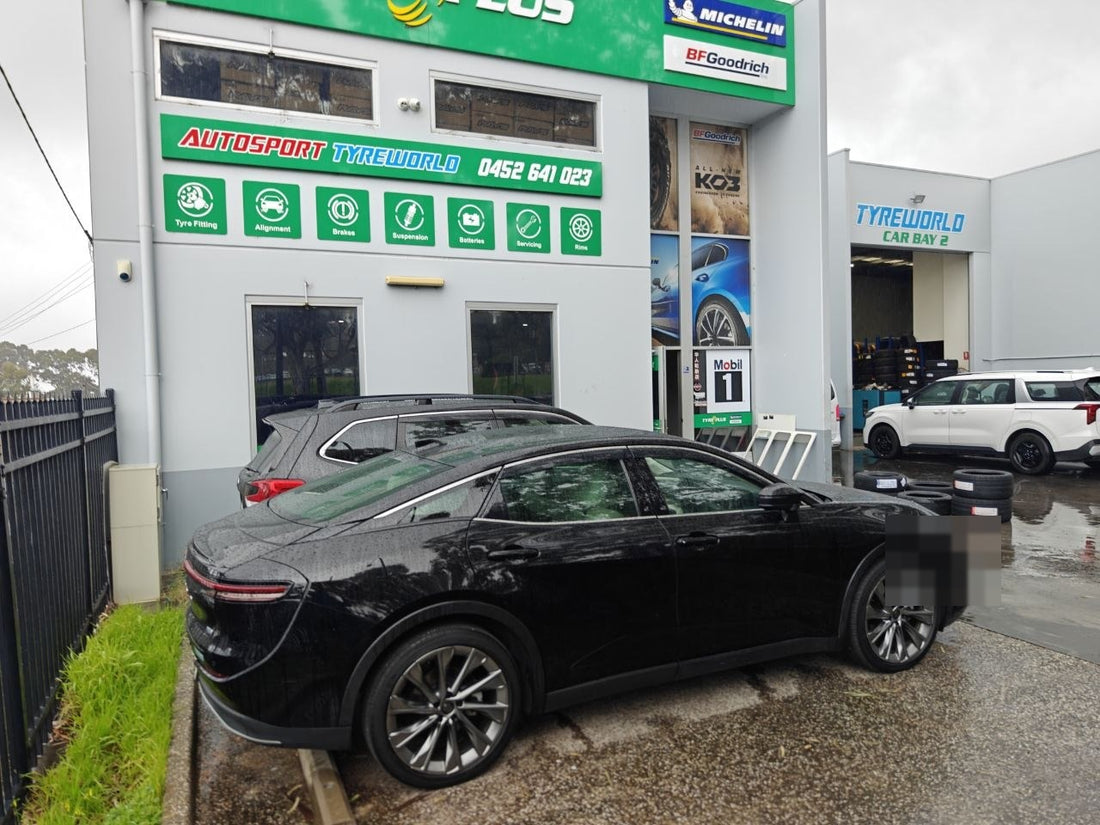 Toyota Crown Dunlop Tyre Fitment and Wet Adelaide Roads