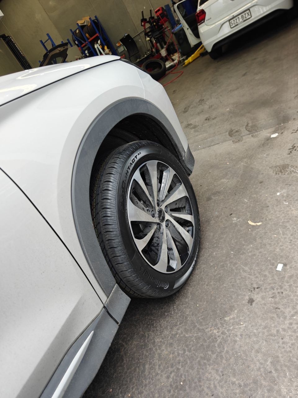 BYD Sealion 6 Continental ProContact RX FAQ: Tyres, Size and Alignment