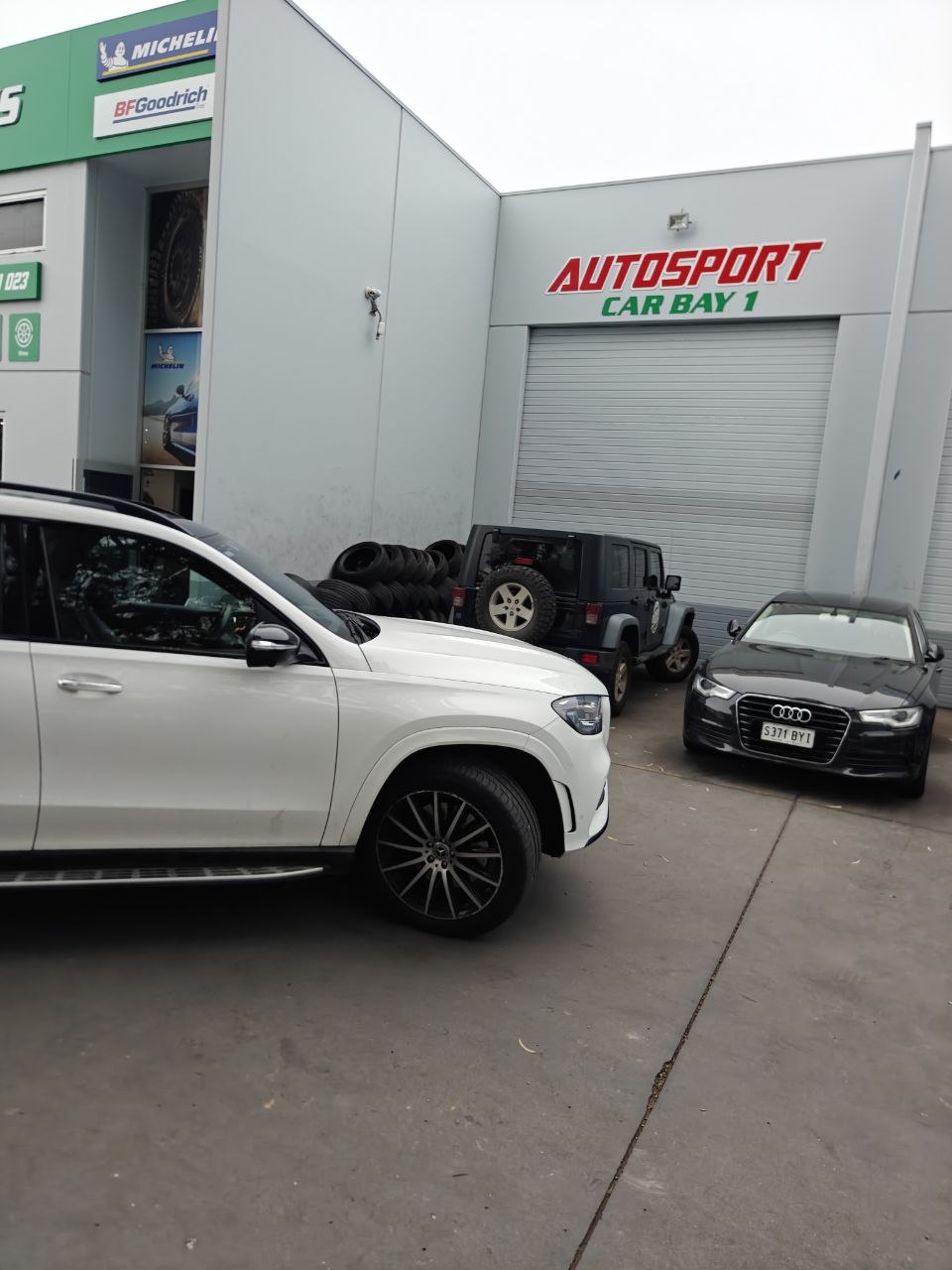 Mercedes-Benz GLS 400 d 4MATIC SUV Gets Continental 22-Inch Tyres in Magill