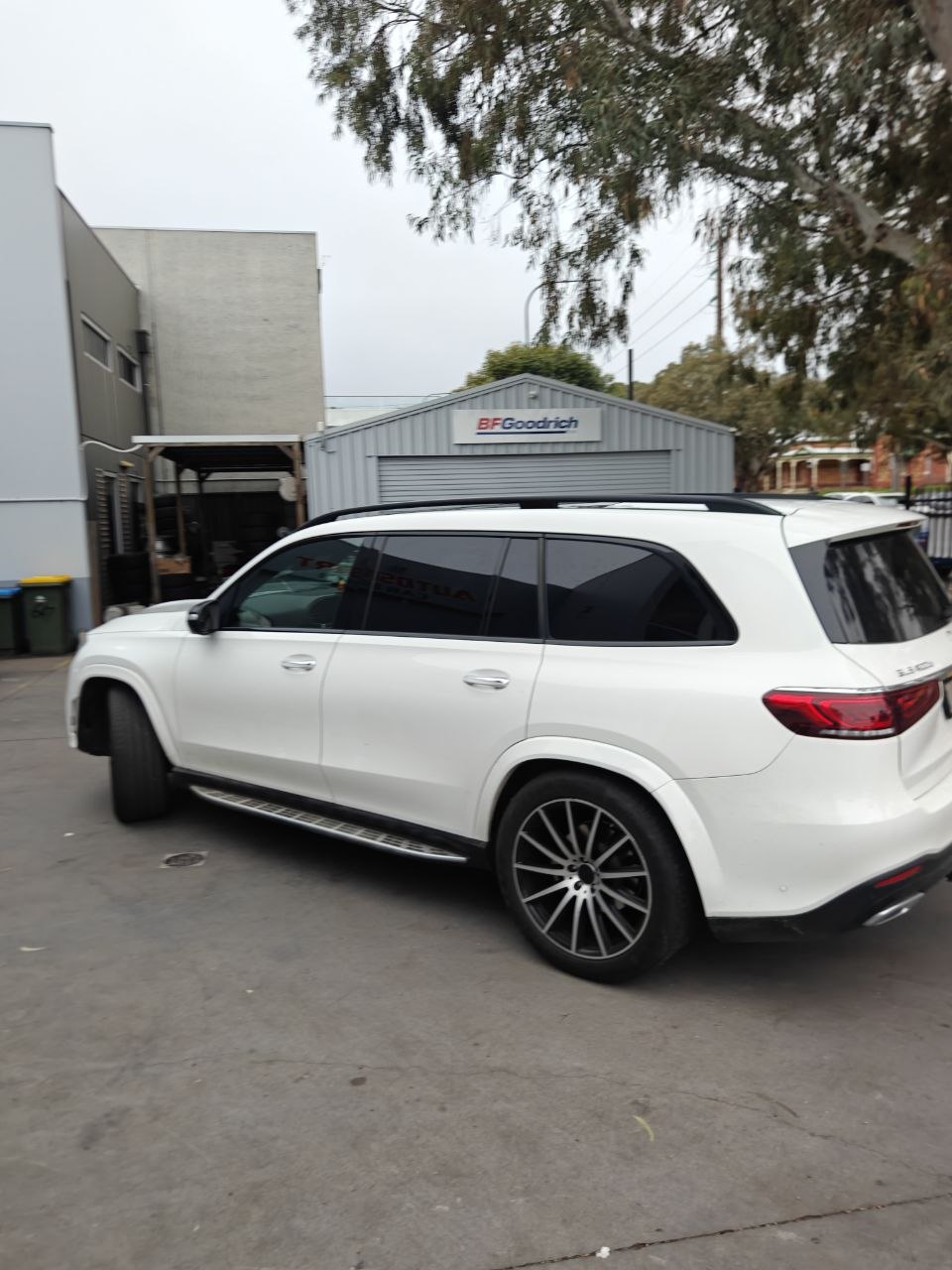 Mercedes MO-S Tyres Adelaide: Continental Fitment for GLS 400 d SUVs
