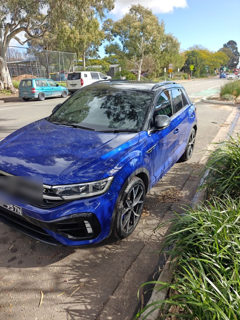 Volkswagen T-Roc R Wet Road Tyre Choice: Continental MC7 in 235/40R19