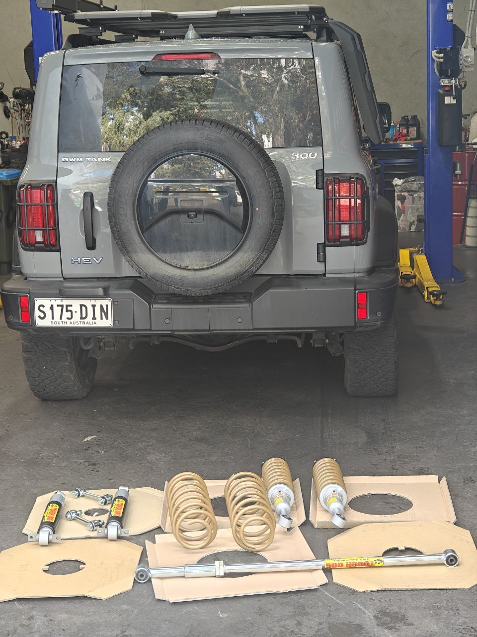 Tank 300 Lift Kit Adelaide: Comfort, Clearance and Touring Setup