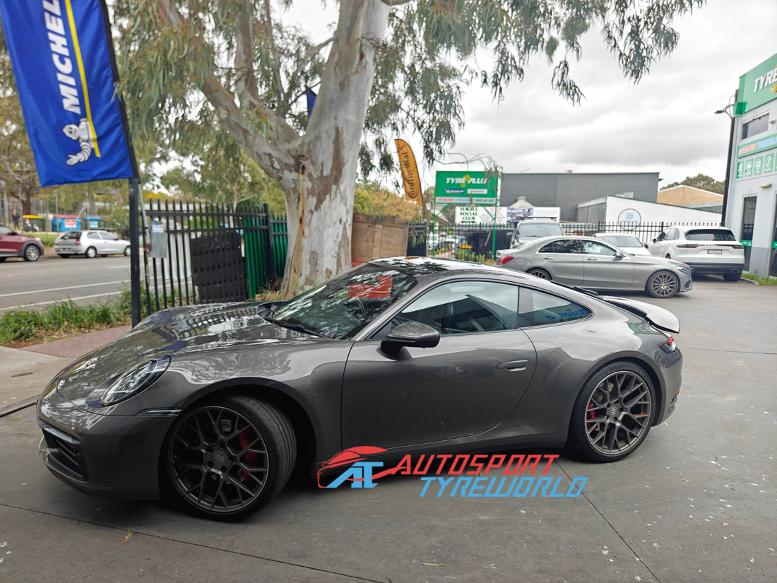 Porsche 911 (992) with Michelin PS4S Tyres | Autosport Tyreworld