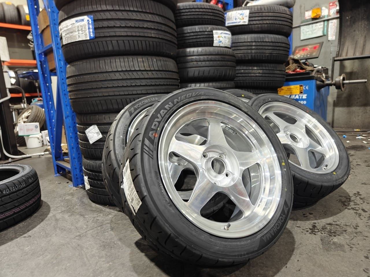 245/40R17 Yokohama ADVAN AD09 Tyres for Honda S2000 Fitment