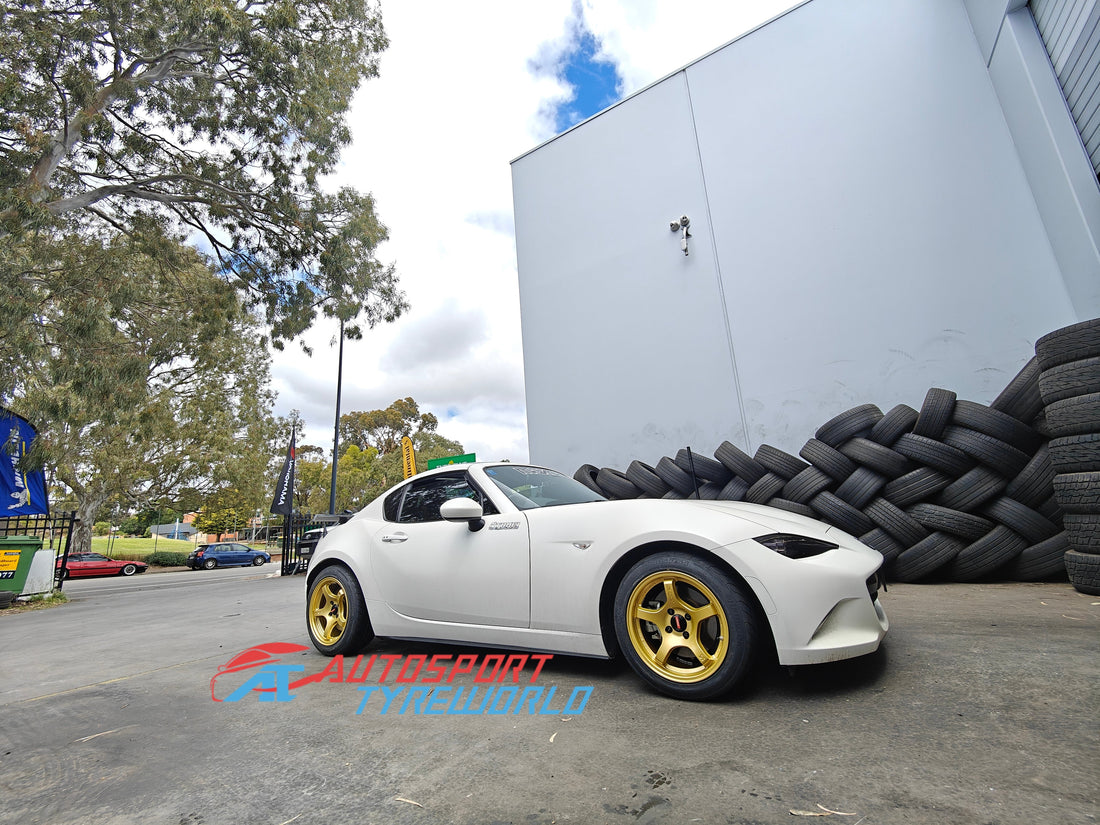 Mazda MX-5 with Gold Rays Gram Lights 57DR & Hankook RS4 | Autosport Tyreworld