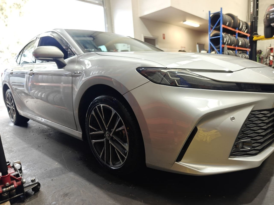 235/45R18 Tyres for Toyota Camry: Dunlop Sport Maxx 060+ Fitment Guide