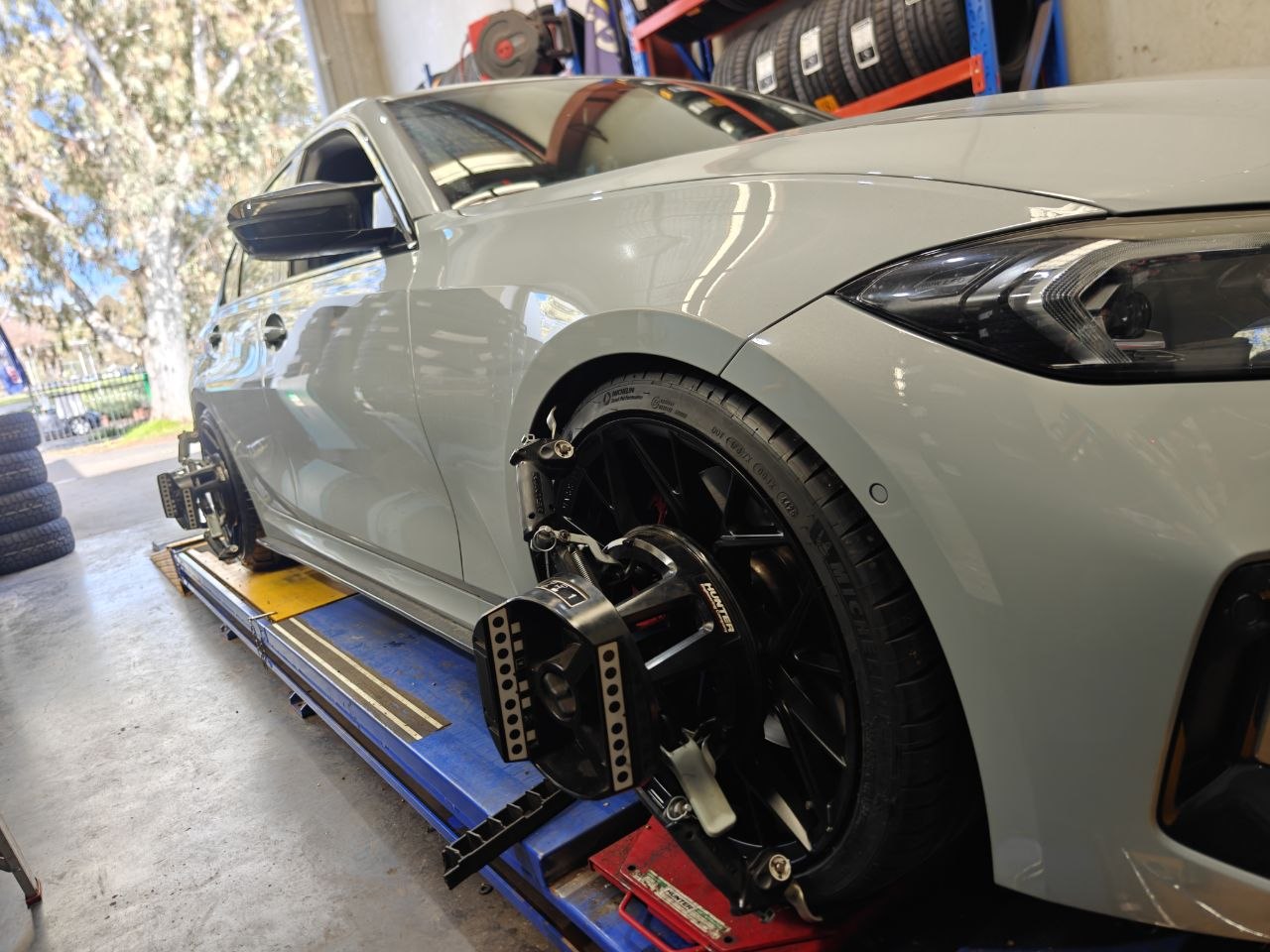 BMW G20 Staggered Tyres 235/35R20 and 275/30R20 Workshop Guide