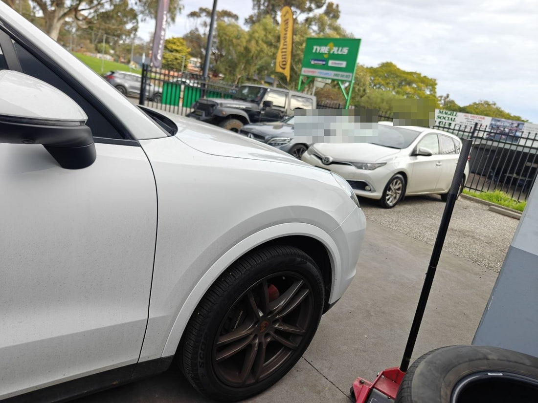 Porsche Cayenne Rear Tyre Grip and N0 Matching with 315/35R21 Pirelli