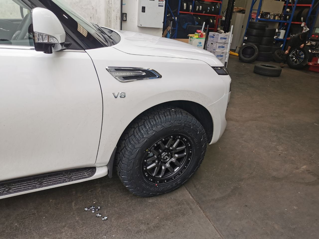 285/65R18 Yokohama Geolandar G016 for Nissan Patrol Y62