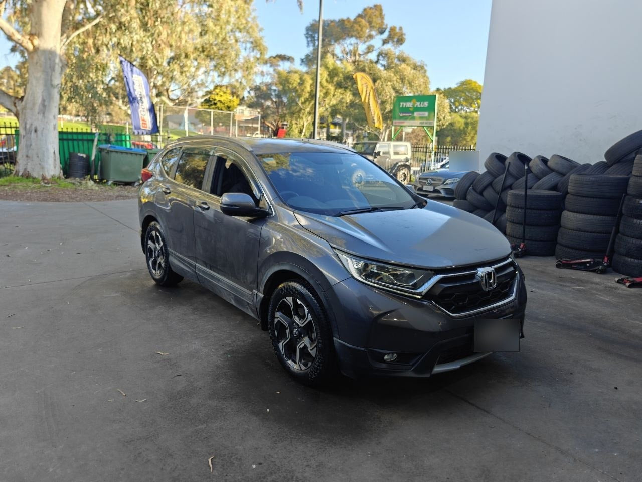 Honda CR-V 235/60R18 Continental PremiumContact 6 Fitment in Magill