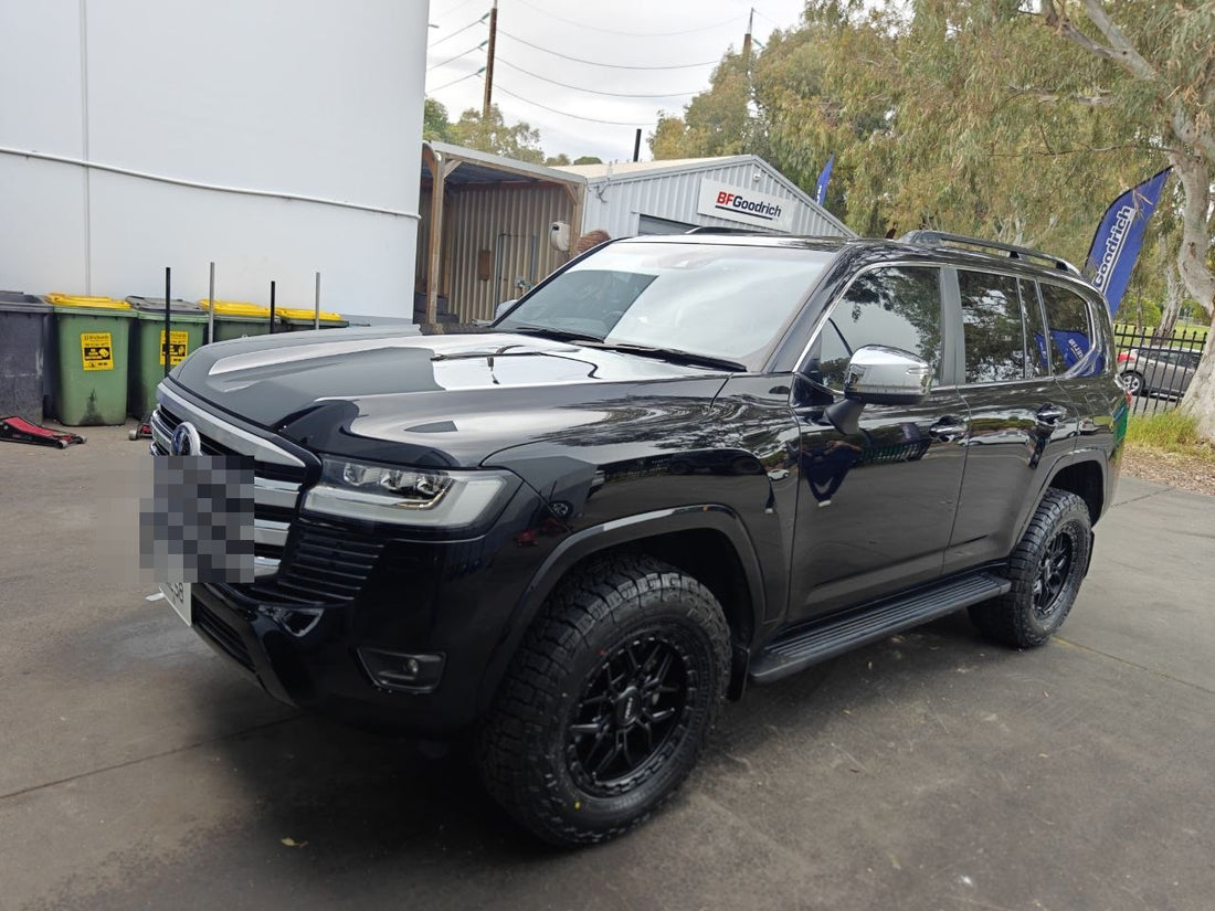 Best All-Terrain Tyres for Toyota LC300: Falken Wildpeak AT4W Example