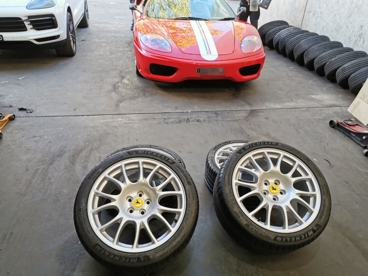 Ferrari 360 225/35R19 Front and 285/35R19 Rear Tyre Guide Adelaide