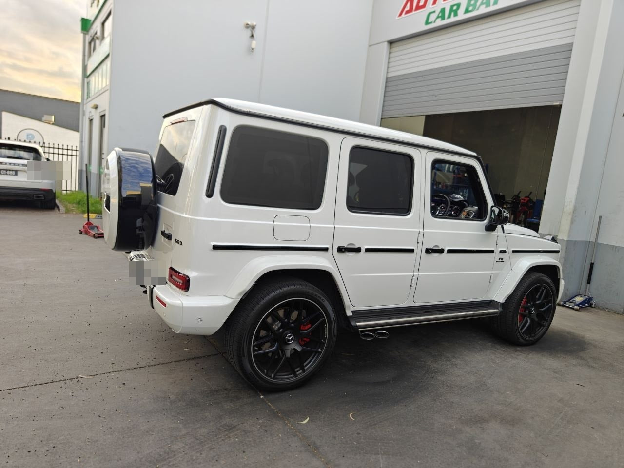 Mercedes G63 Rear-Side Workshop Case Study: 295/40R21 Pirelli MO