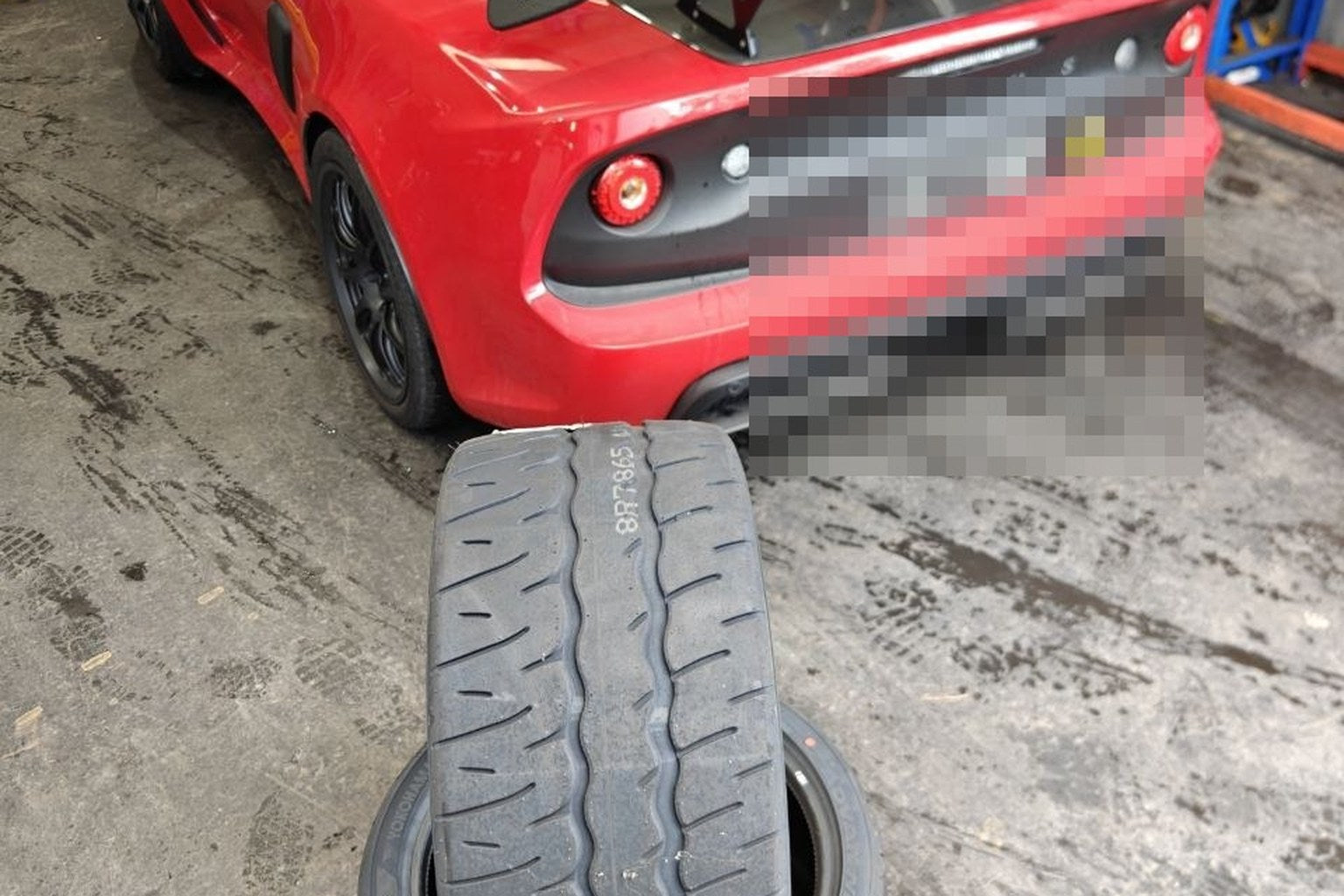 Lotus Exige Sport 410 Yokohama AD09 Tyre Setup in Adelaide