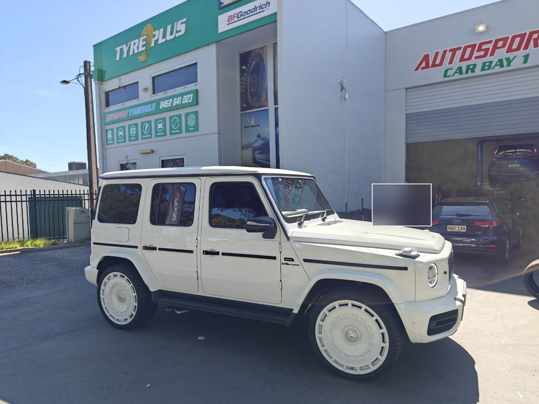 295/35R24 Winrun Tyres and 24-Inch G63 Wheel Balancing