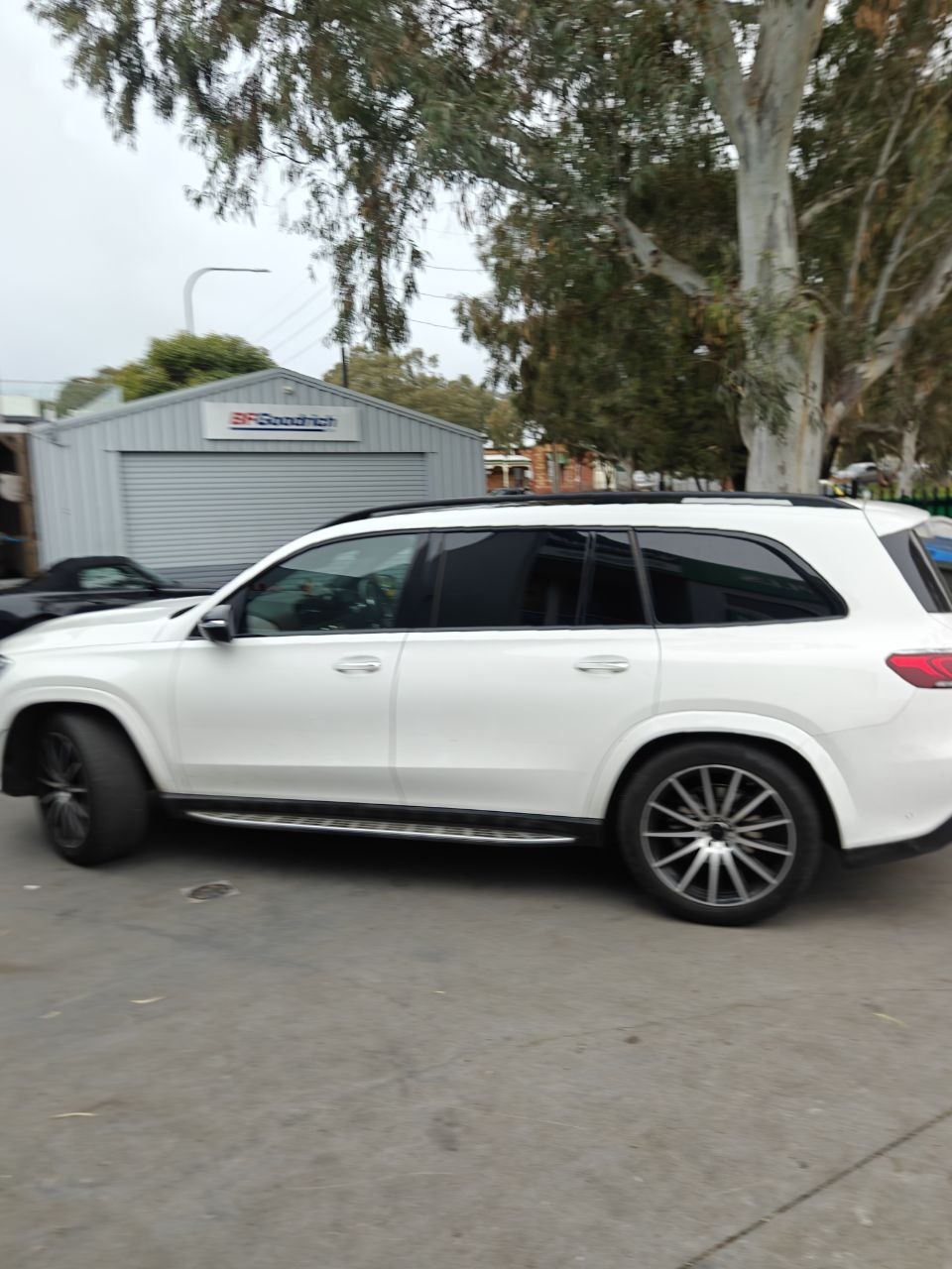 Mercedes-Benz GLS 400 d Tyre and Alignment FAQ for Adelaide Drivers