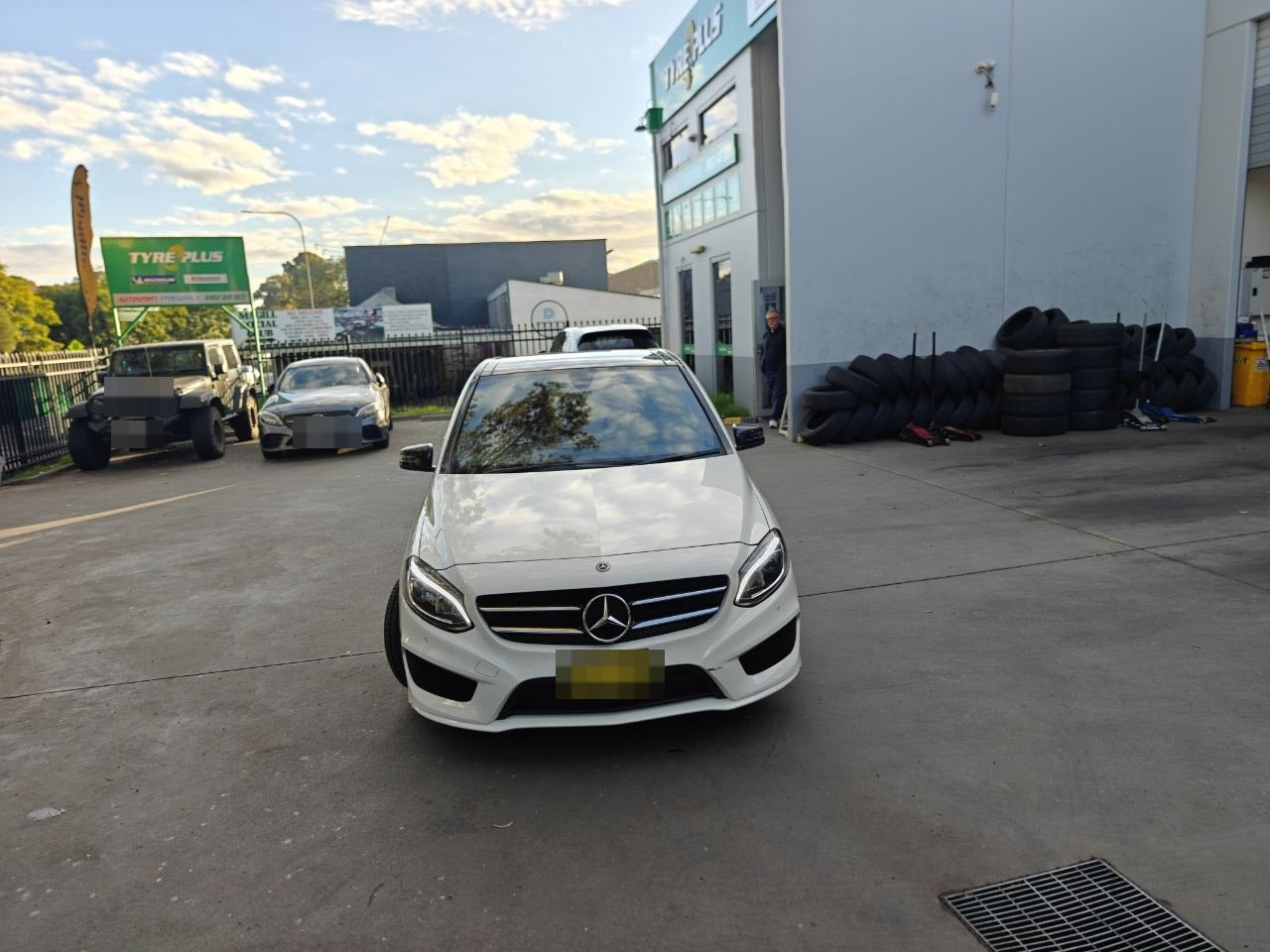 Mercedes B250 225/40R18 Continental UC7 fitment and alignment Adelaide