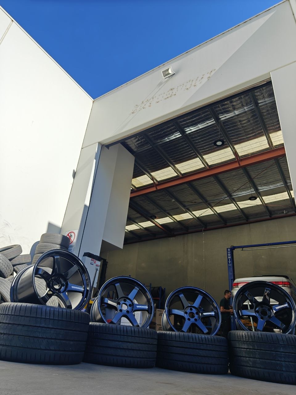 285/35R20 and 345/30R20 Michelin PS4S GT-R R35 Staggered Fitment Adelaide