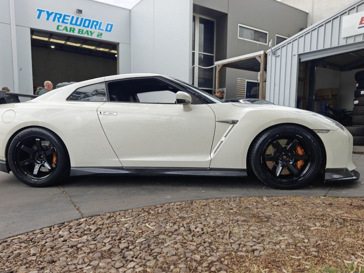 285/35R20 Michelin PS4S Front Tyres for R35 GT-R