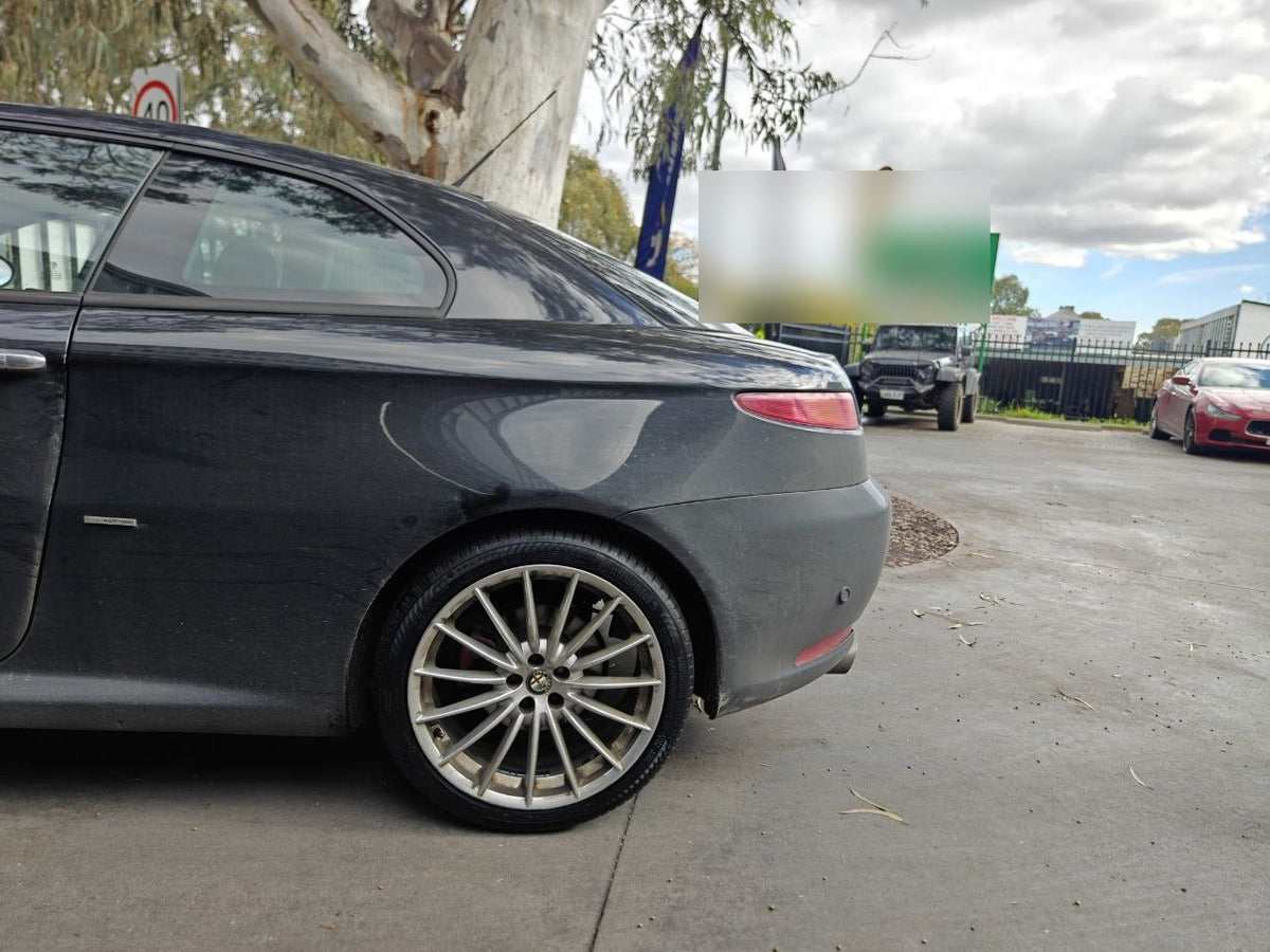 Alfa Romeo GT 937 Coupe Workshop Fitment at Autosport Tyre World Magill with UC7