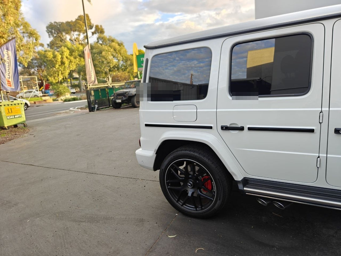 Mercedes G63 295/40R21 Pirelli Scorpion Zero MO Rear Wheel Fitment