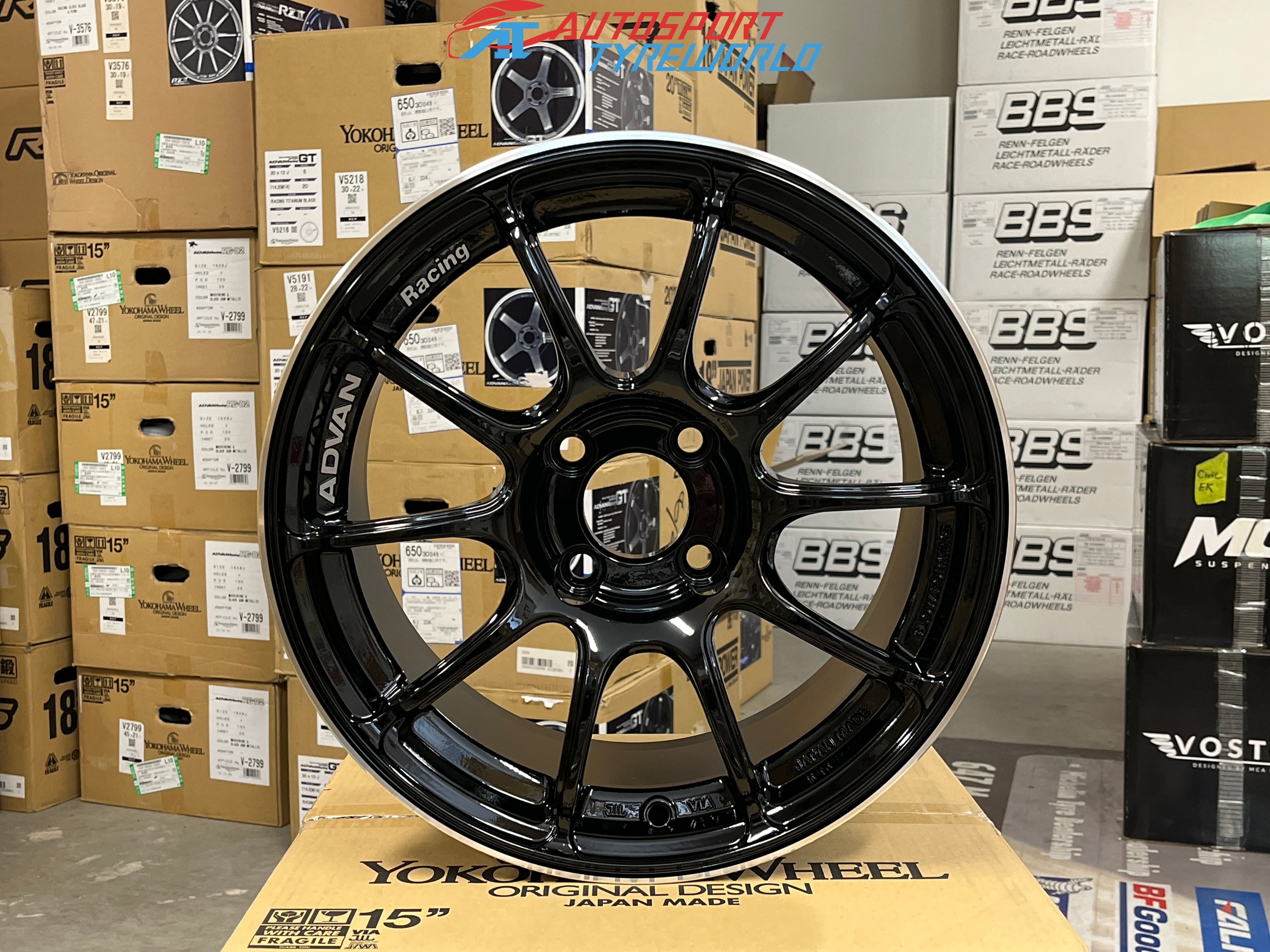 Advan Racing RZII - Racing Gloss Black and Ring (GBR) 15 Inch in Adelaide, Product SEO Fitment and Wheel Guide