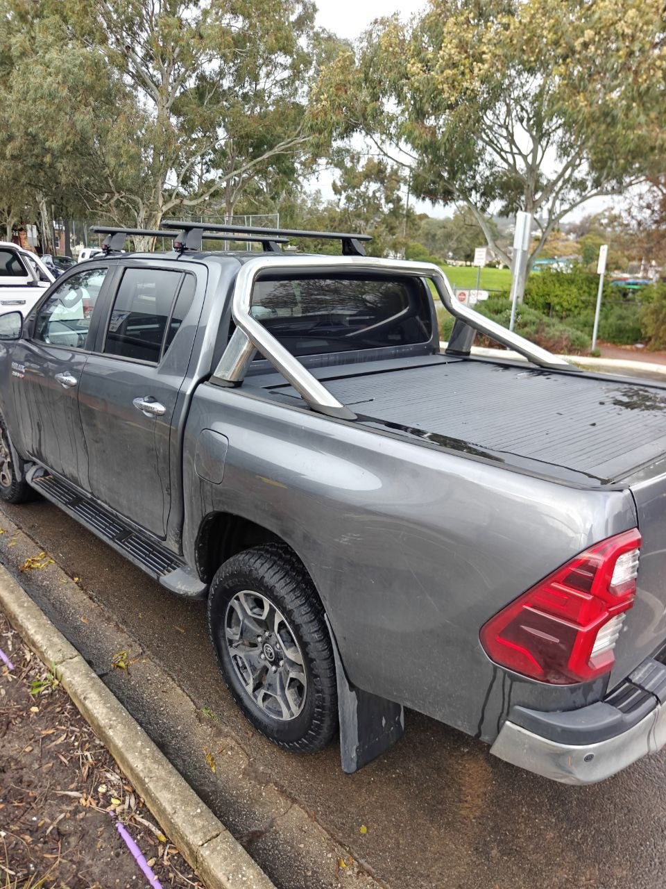 Best All-Terrain Tyres for Toyota HiLux SR5 Daily Driving Around Adelaide