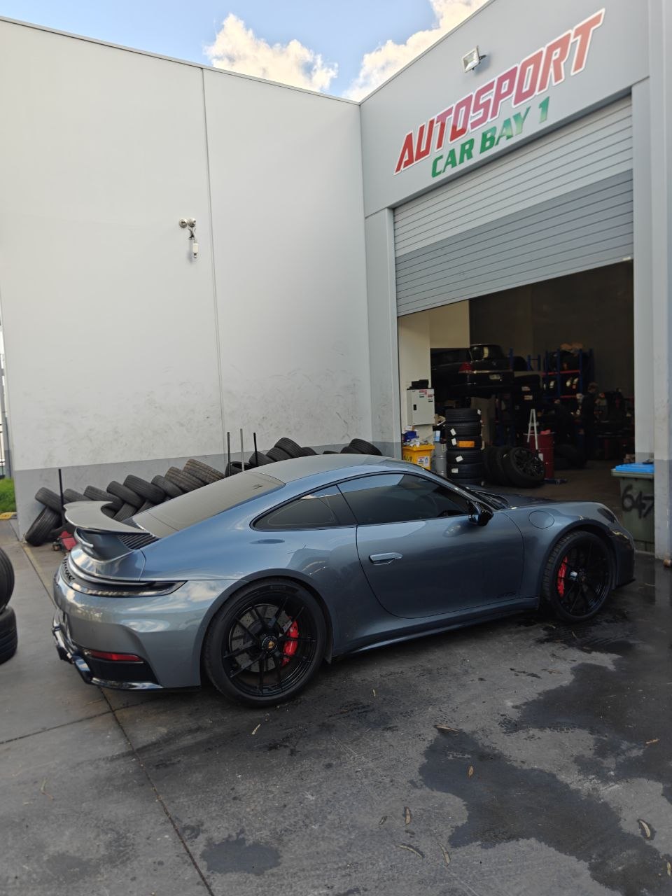 Porsche 911 Carrera GTS Tyre Size Guide: 315/30R21 Adelaide