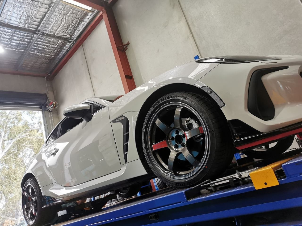 Subaru BRZ RAYS TE37SAGA SL and Michelin PS4 Fitment Adelaide
