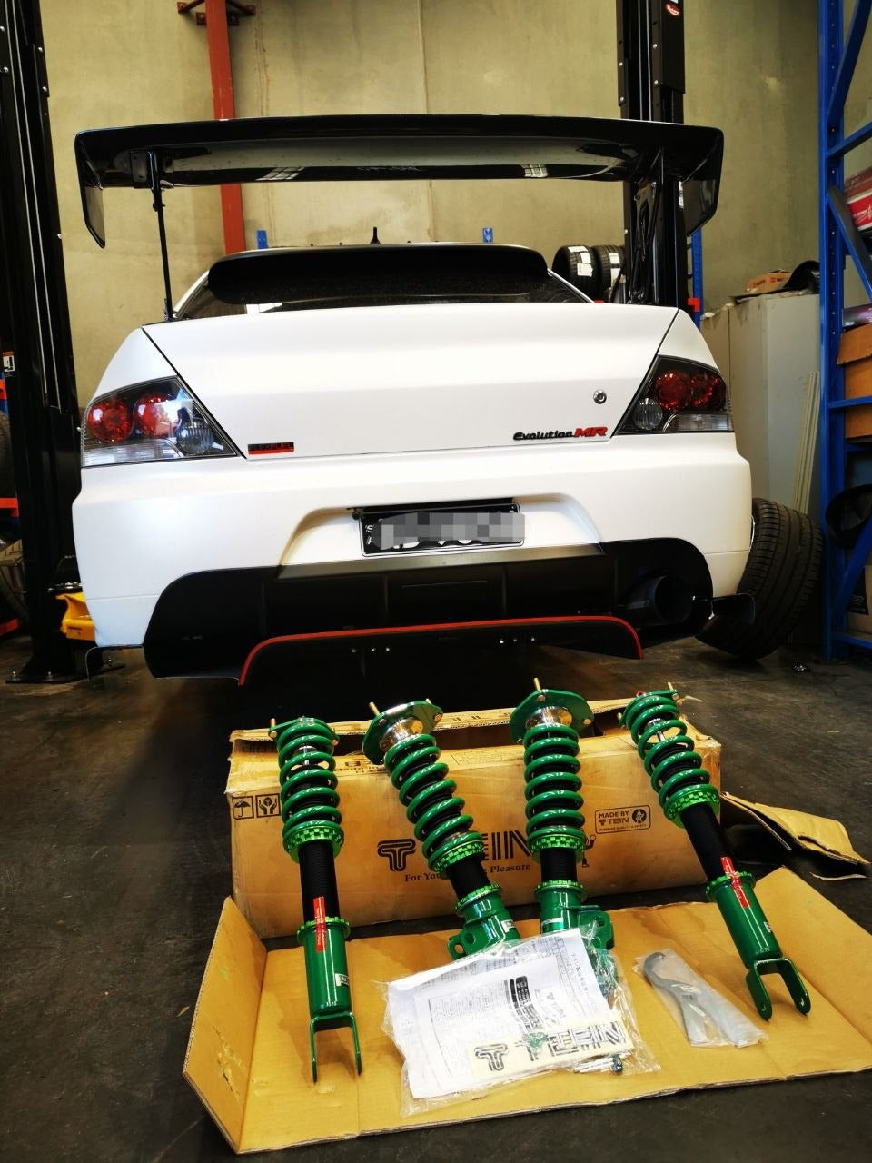 TEIN Flex Z Coilovers for Mitsubishi Lancer Evolution VIII MR
