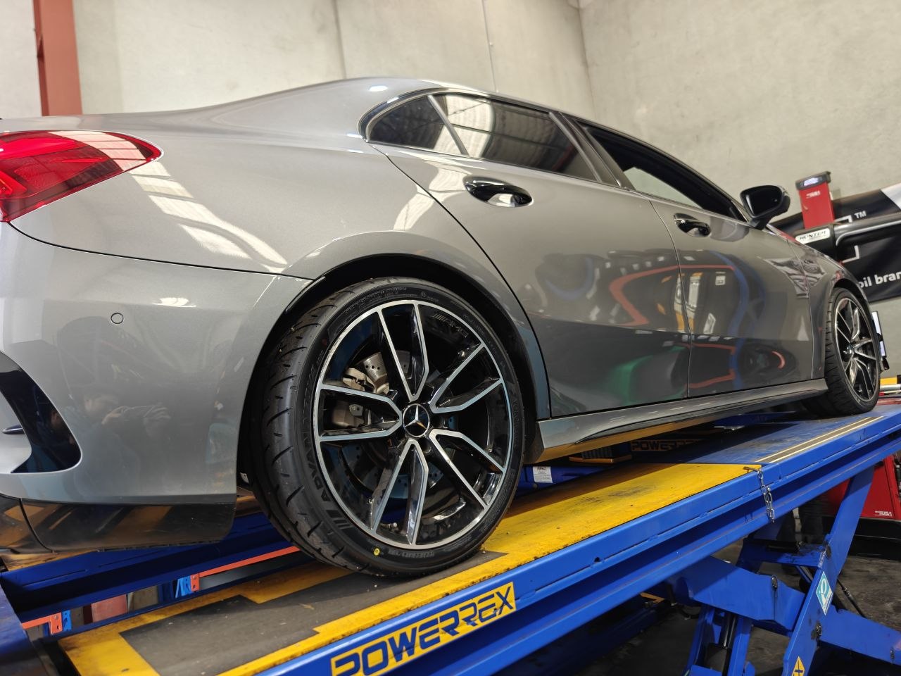 Mercedes-AMG A35 Yokohama AD09 235/35R19 Adelaide Case Study