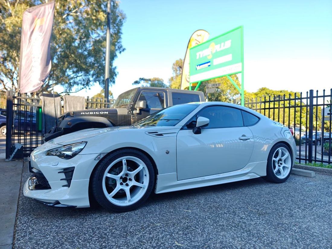18x8.5 +44 5x100 Wheel Fitment Adelaide: What We Check Before Fitting