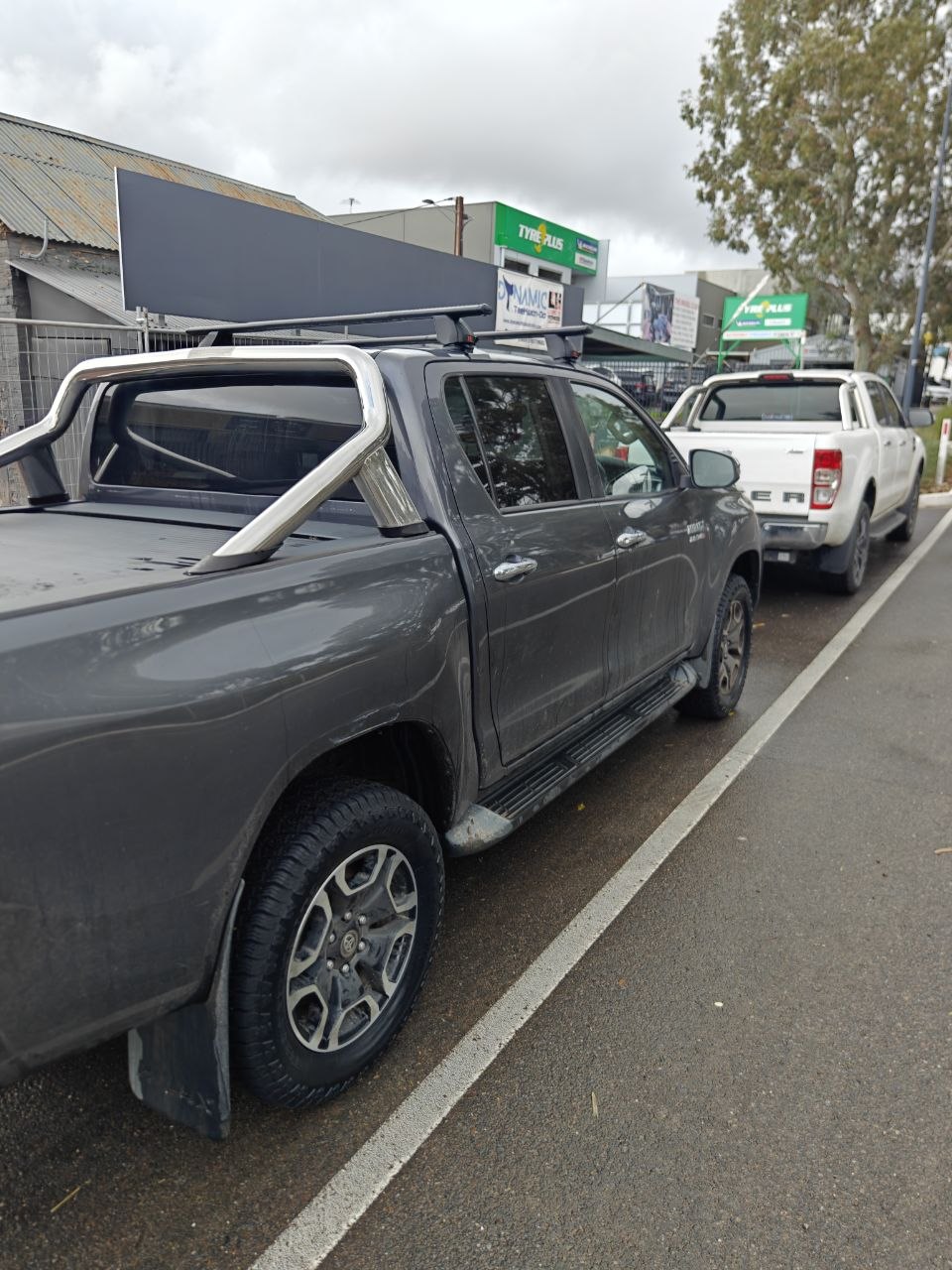 Toyota HiLux SR5 Tyres Adelaide: Why 265/65R18 Sailun Terramax AT2 Suits Ute Use