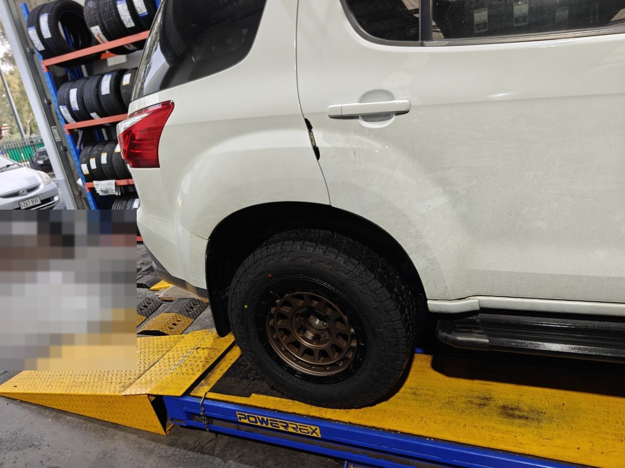Isuzu MU-X 265/65R17 Falken Wildpeak AT4W Tyres in Adelaide