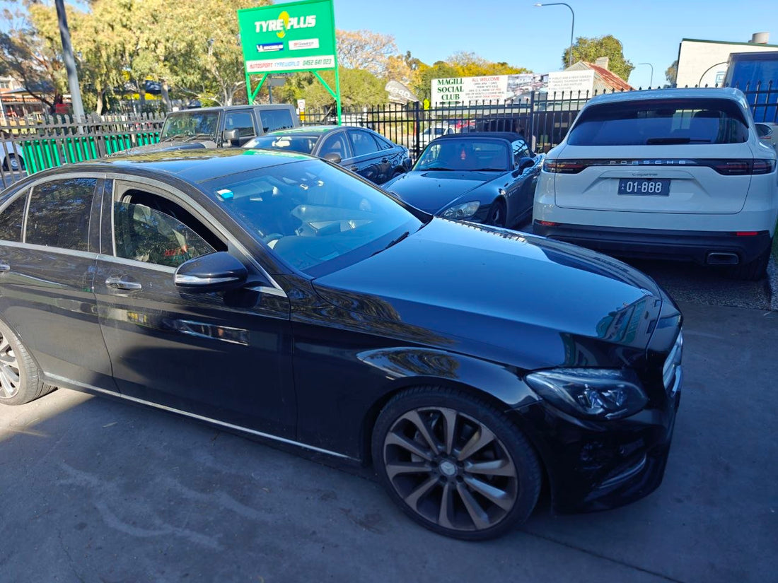 Continental SC5 SSR vs Standard Tyres on a Mercedes C250