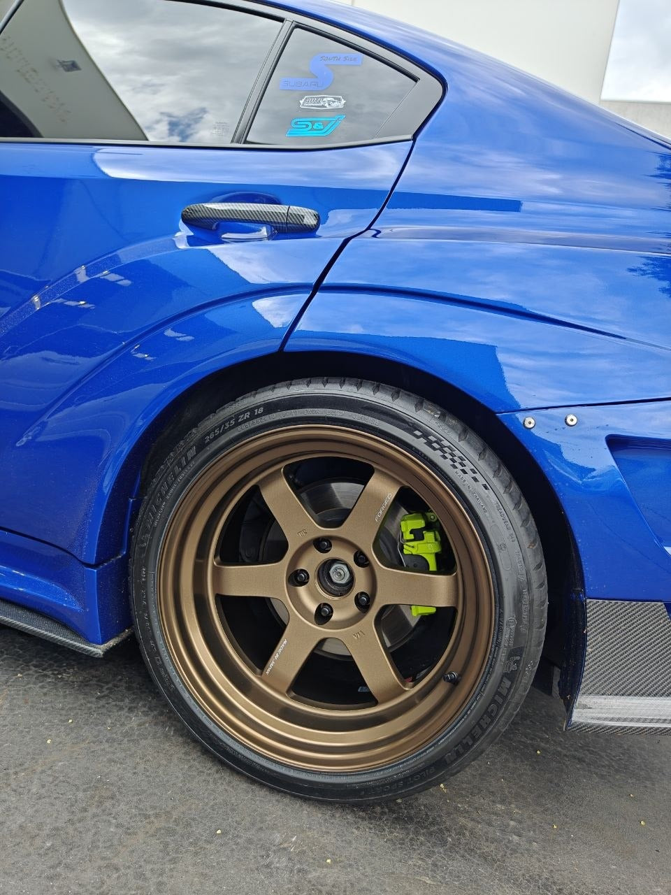 Rays TE37V 18x10.5 -33 5x114.3 for Subaru WRX STI VA