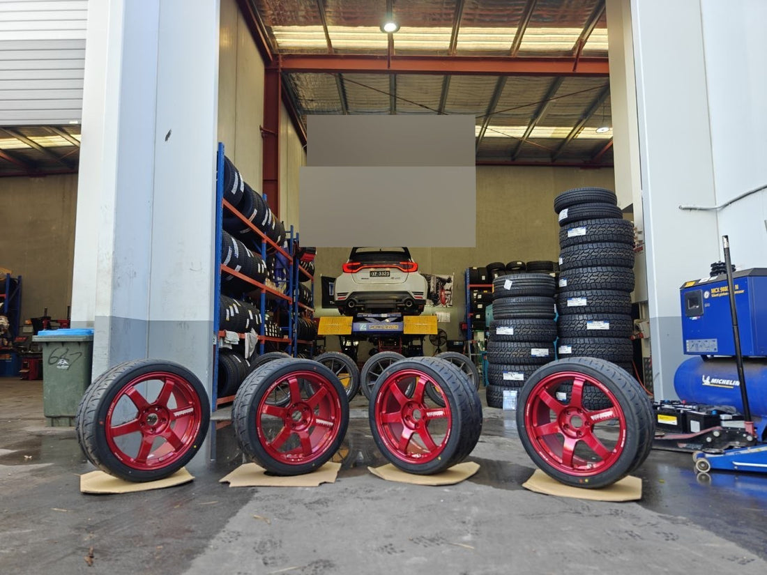 Toyota GR Yaris Tyres Magill: 255/35R18 Yokohama AD09