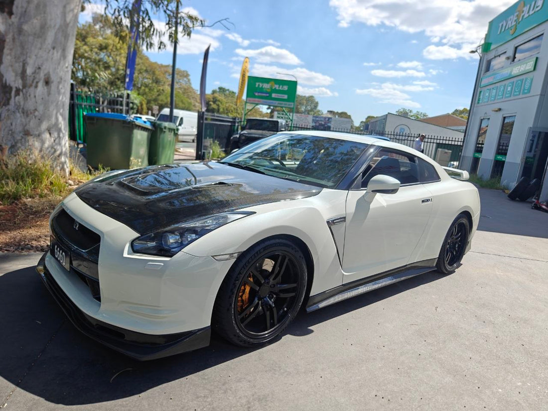255/40R20 Michelin Pilot Sport Cup 2 Front Tyres on a Nissan GT-R R35