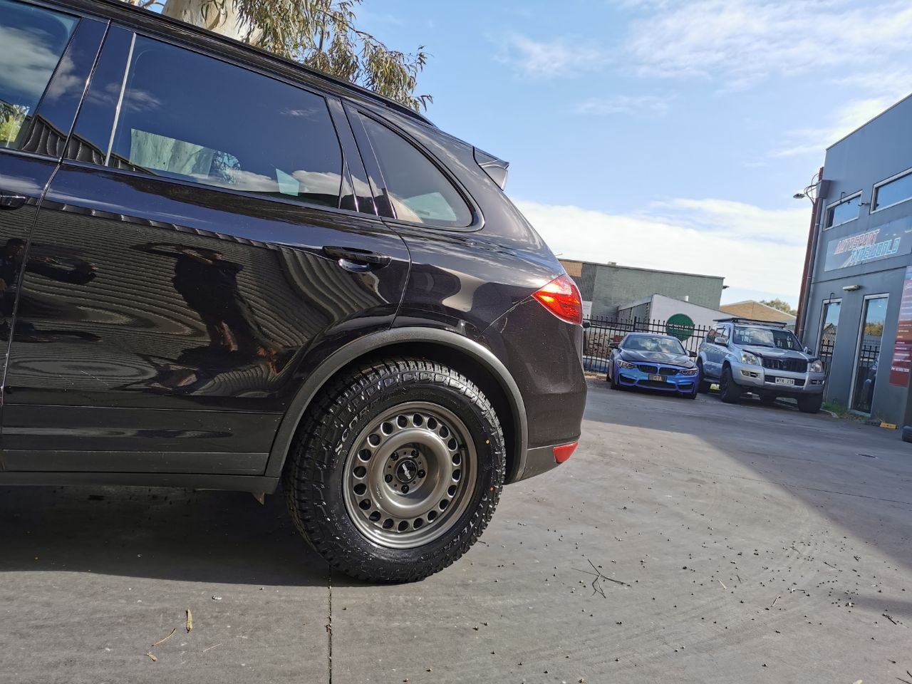 Porsche Cayenne Rotiform 18x9 Wheel Fitment Adelaide