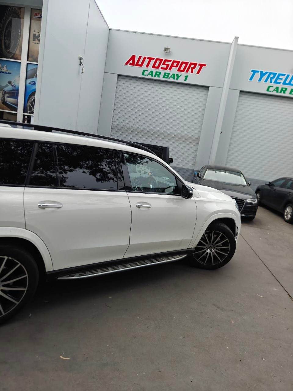 285/45R22 and 325/40R22 Tyres Adelaide for Mercedes-Benz GLS 400 d