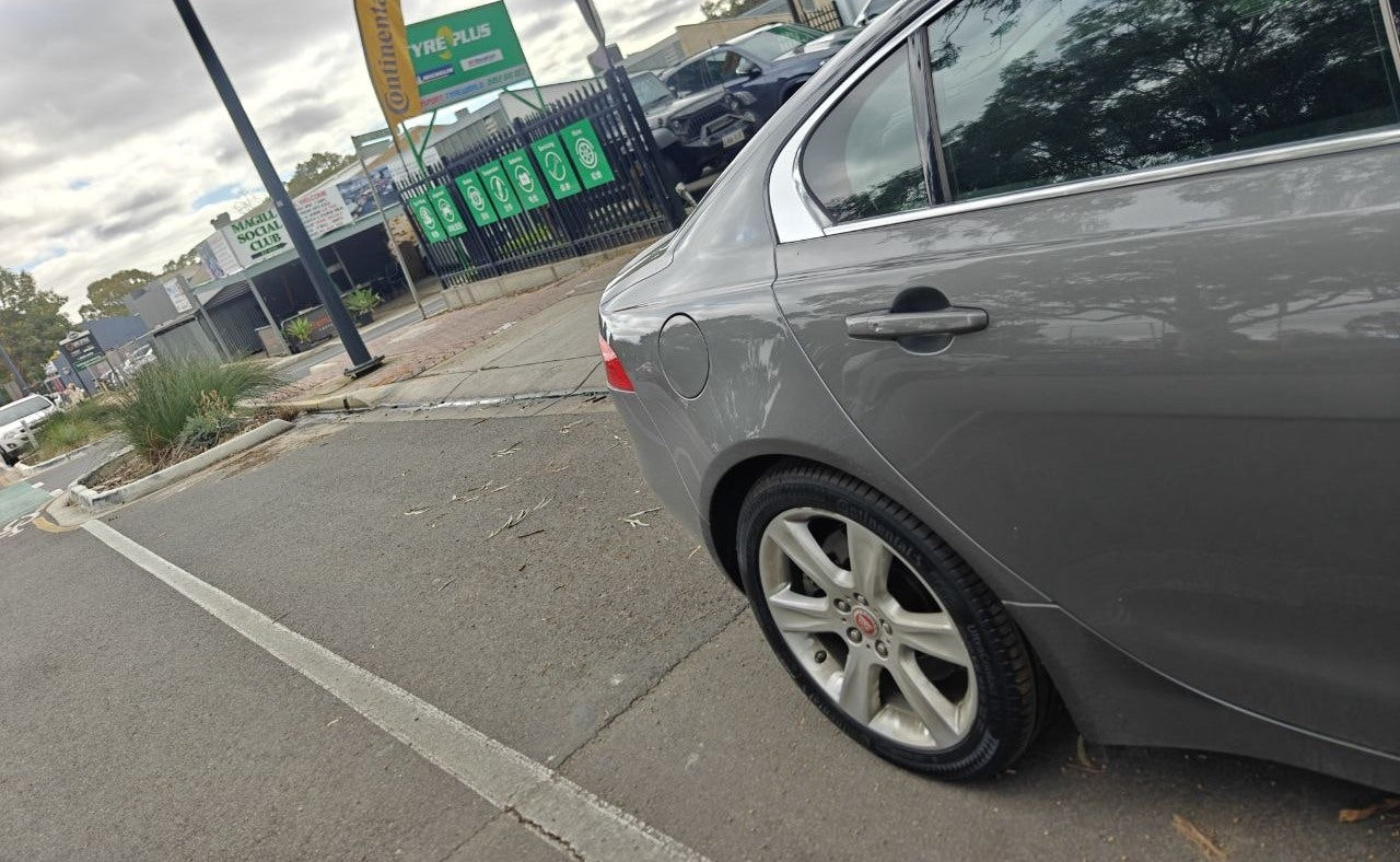 Jaguar XE Workshop Fitment at Autosport Tyre World Magill with UC7